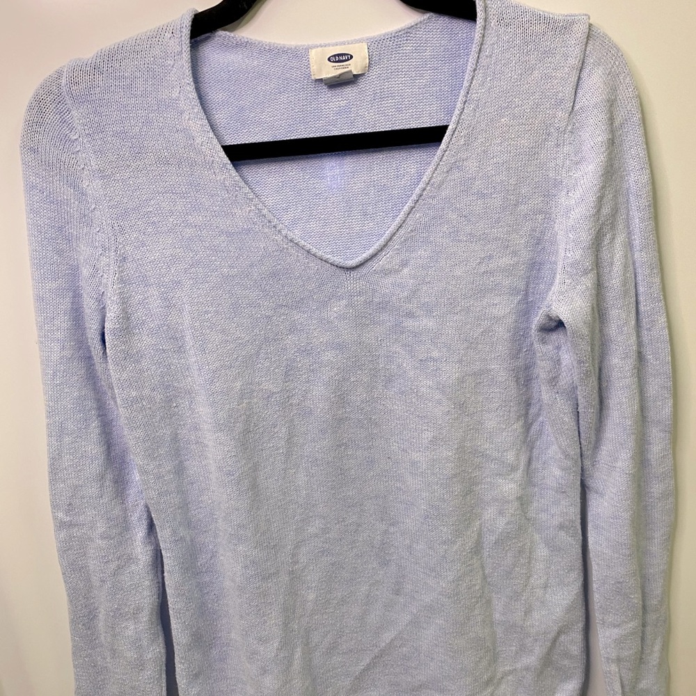 Old Navy blue sweater